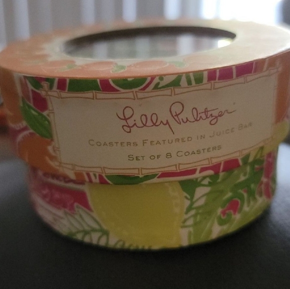 Lilly Pulitzer 8 Coaster Set. Pressed paper, cardboard tupe coasters - Picture 4 of 5